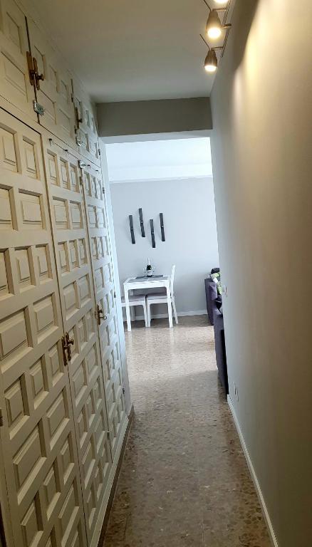 Zdjęcie z galerii obiektu Apartamentos Los Cóndores w mieście Torremolinos