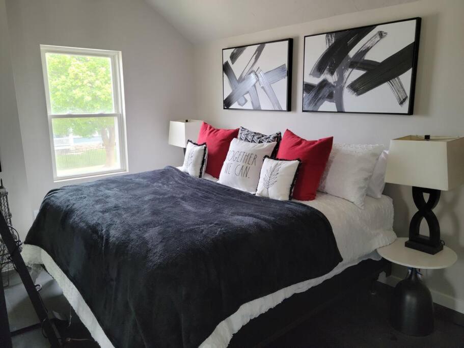 The Vault, Sturgeon Bay (updated prices 2024)