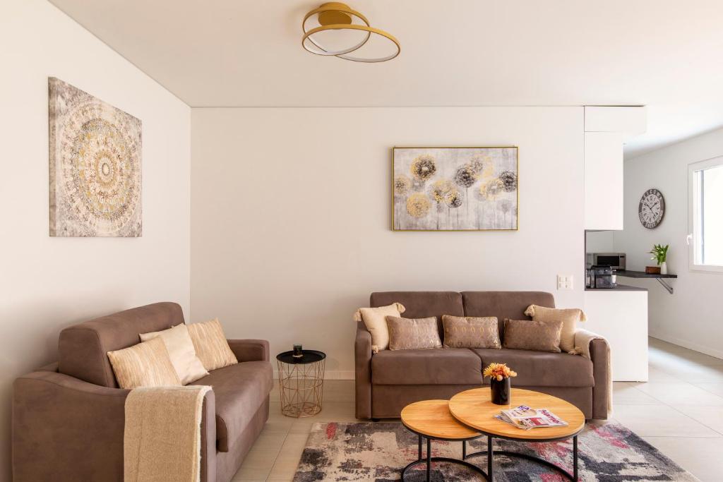 Magic Deluxe Suites - Free Parking - Resim 22