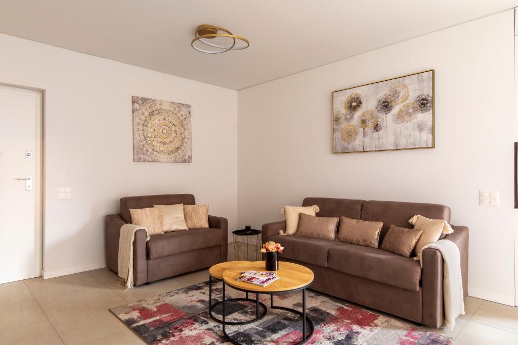 Magic Deluxe Suites - Free Parking - Resim 45