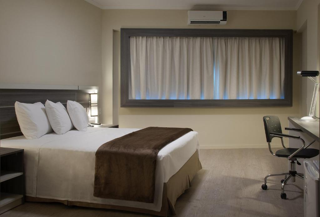 Master Express Dom Pedro II - Aeroporto  Master Express Dom Pedro II - Aeroporto