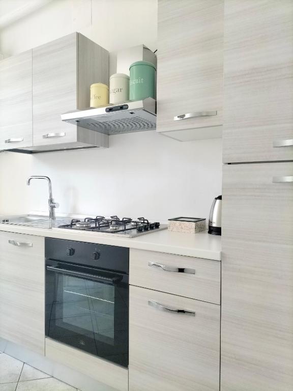 Kuchyň nebo kuchyňský kout v ubytování Casa Mina