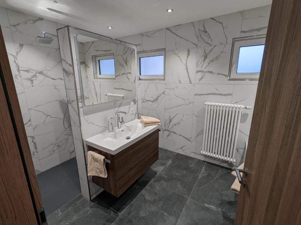 S'bahnhöfle Apartments - 11