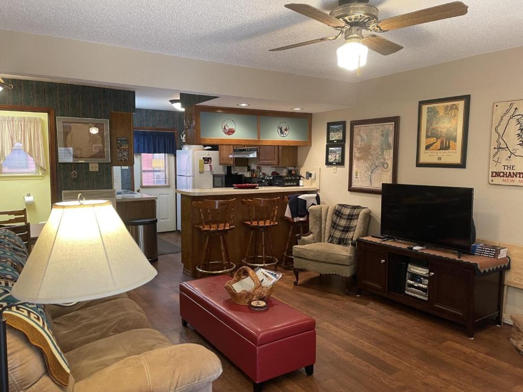 Grandview 15 Townhouse, Red River (updated prices 2024)