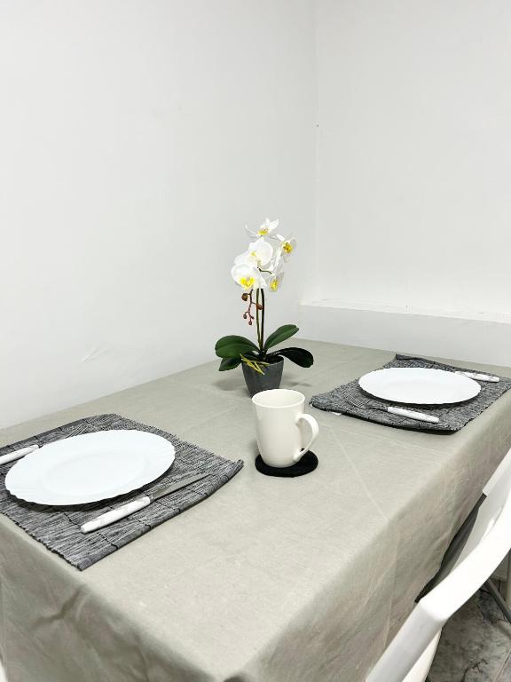 Avra House - Two-Bedroom House