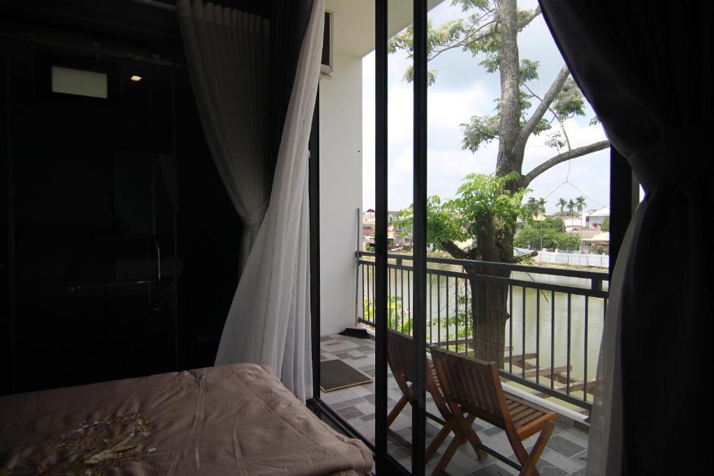 Ban công/sân hiên tại Dory Homestay