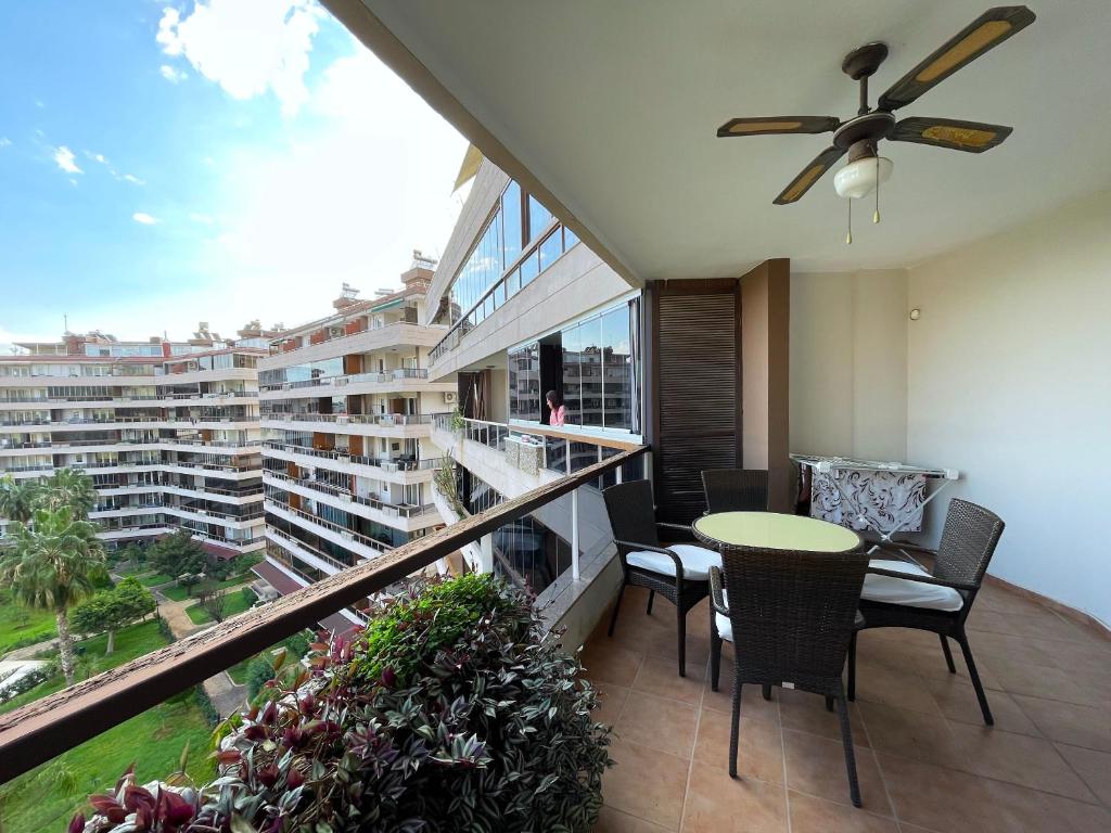 Balkón nebo terasa v ubytování Deniz manzaralı daire Riverside Resort