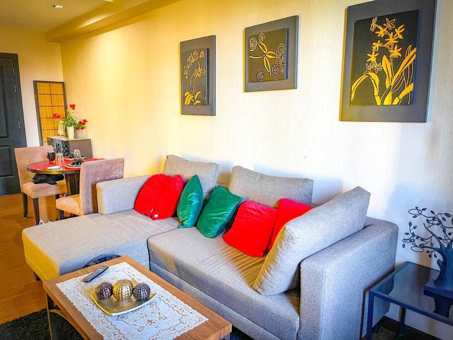 Spacious 1BR Loft in Gramercy (up to 6 pax)