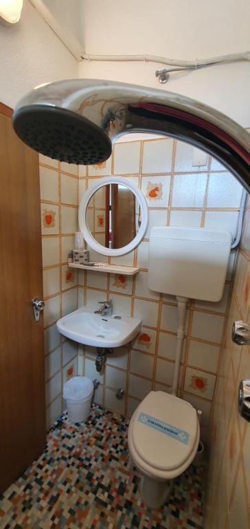 Koupelna v ubytování Hotel Alessi** Rimini