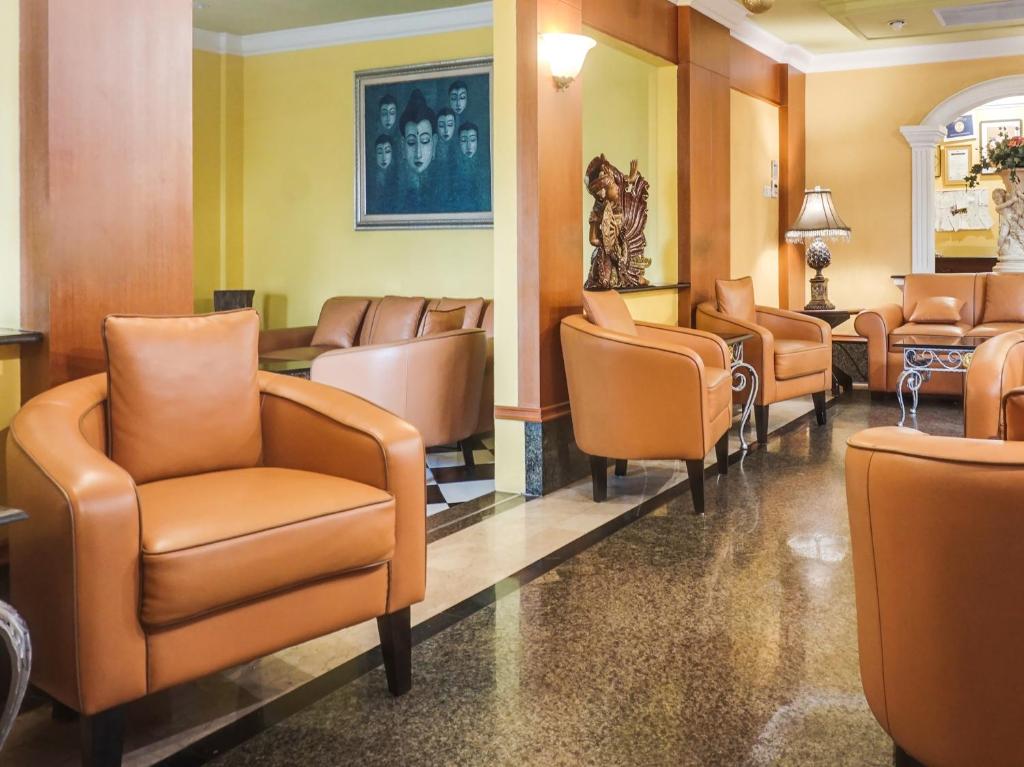 Posezení v ubytování BI Executive Hotel
