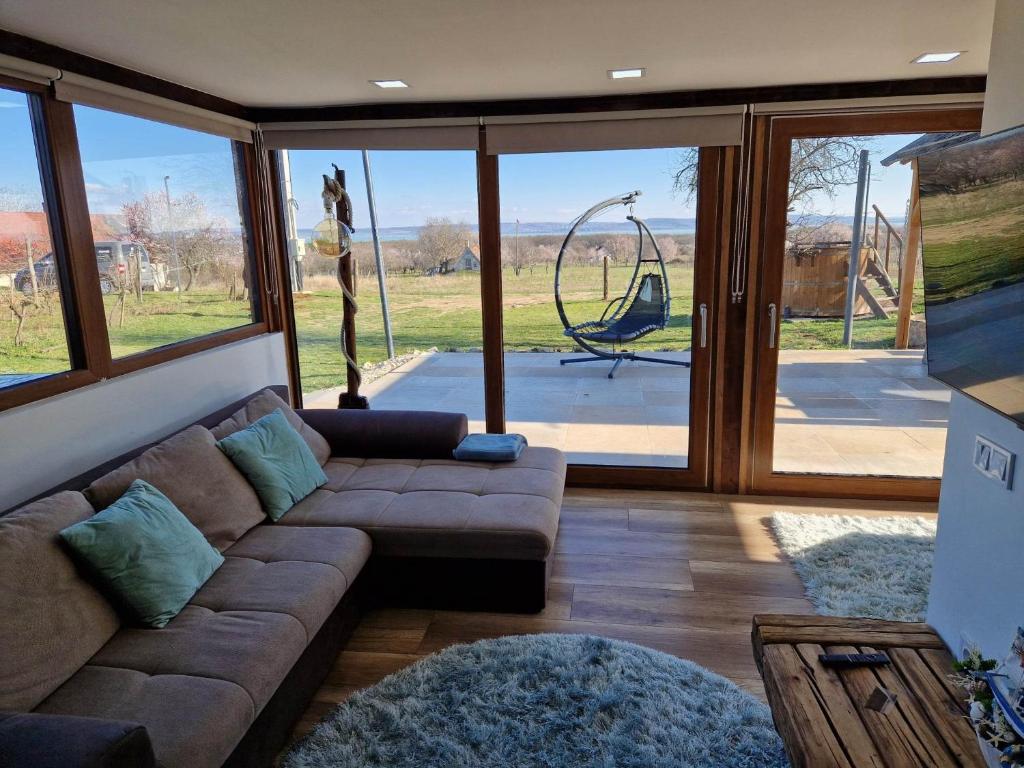 Luxury Reed House 8242 Balatonudvari, 8242 Balatonudvari Öreghegy kép - 1