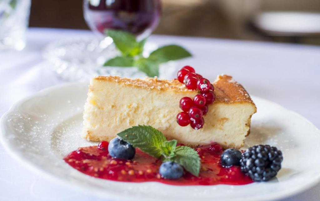 Jedlo v ubytovaní bed & breakfast alebo blízkom okolí