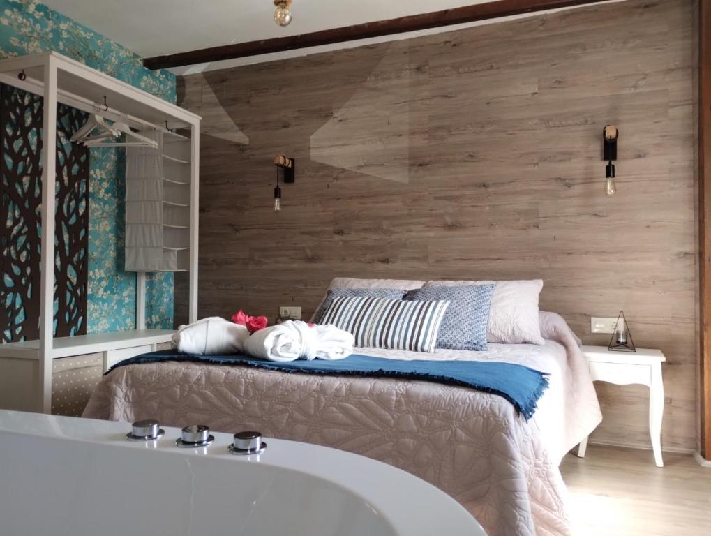 Apartamento Rural Amaluna, El Torno – Updated 2023 Prices