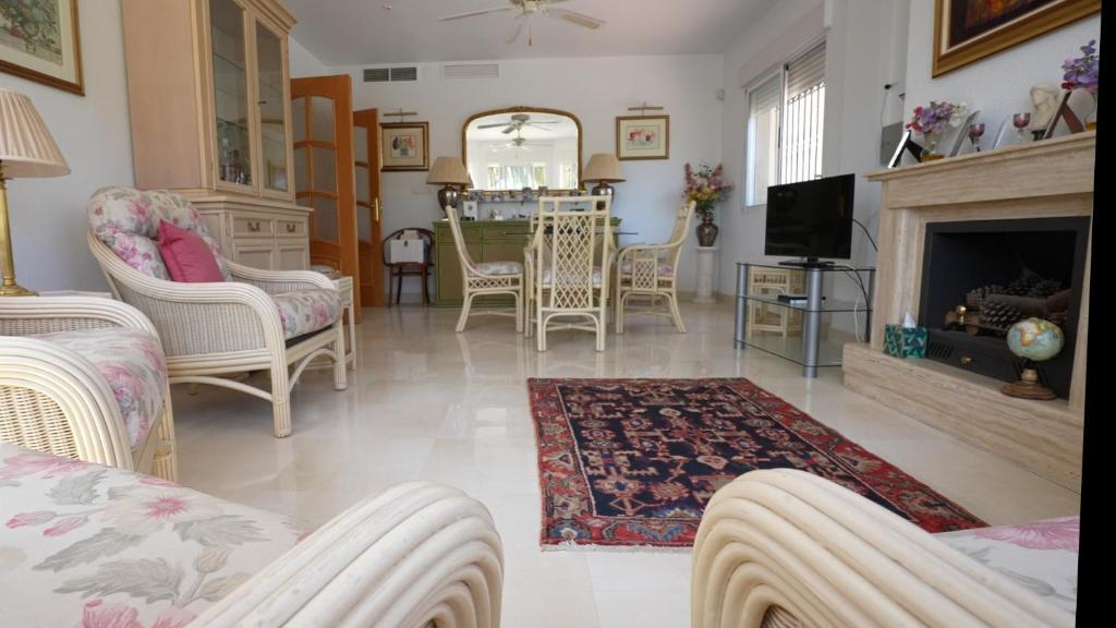 Fotografie z fotogalerie ubytování VILLA LUIGI v destinaci Isla Plana