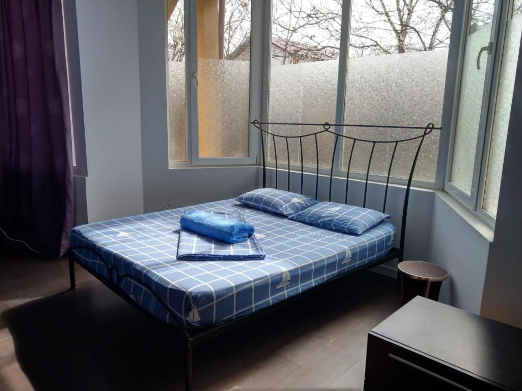 Postel nebo postele na pokoji v ubytování Casa Tin Ultracentral Costinesti