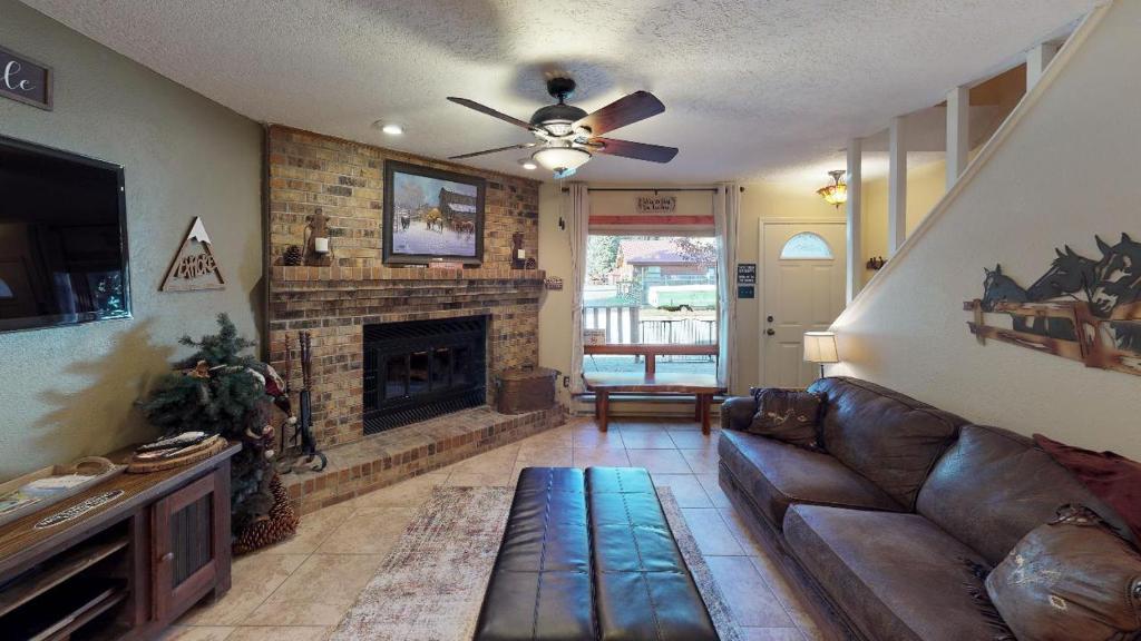 Grandview 9 Townhouse With Wifi - Housity