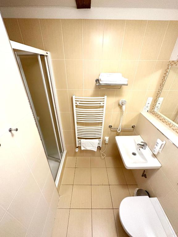 Koupelna v ubytování Hotel Kopanice