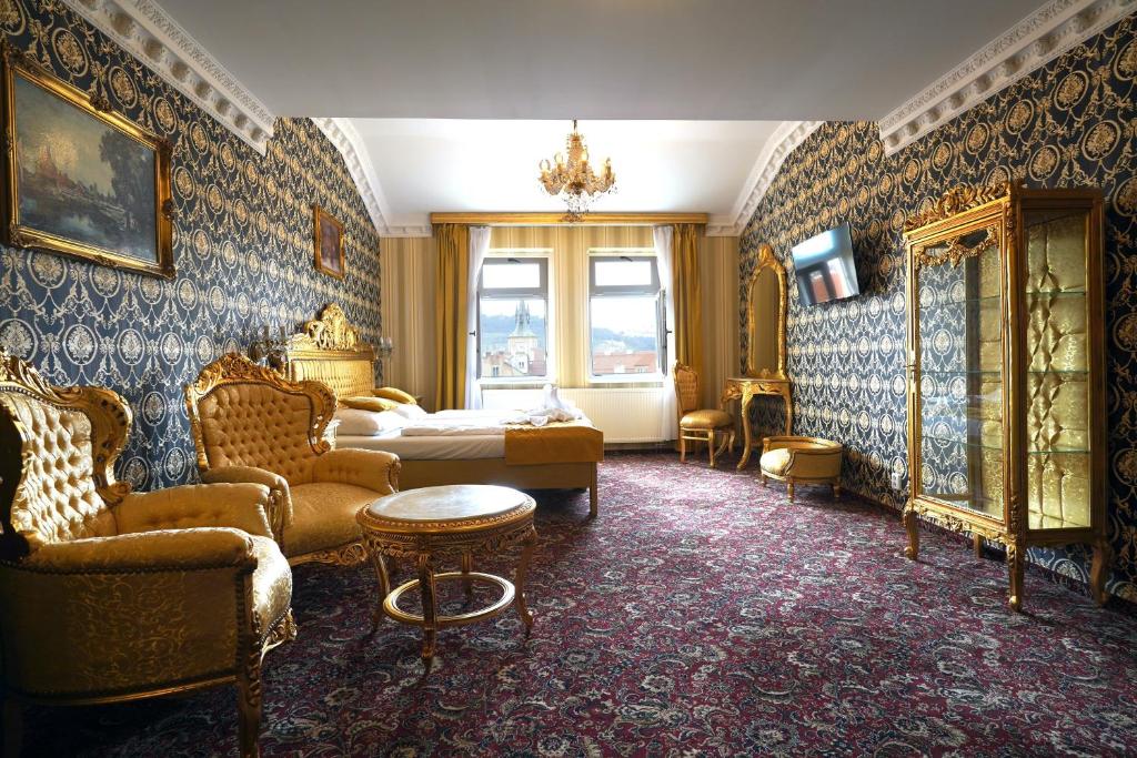 Hotel Liliova Prague Old Town tesisinde bir oturma alanı