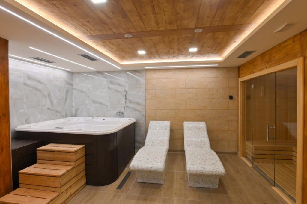 Kupaonica u objektu Apartmani Petranovic
