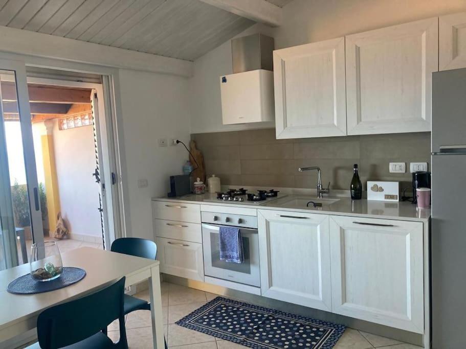 Casa sul mare a Porto Alabe, Porto Alabe (aktualisierte Preise für 2024)