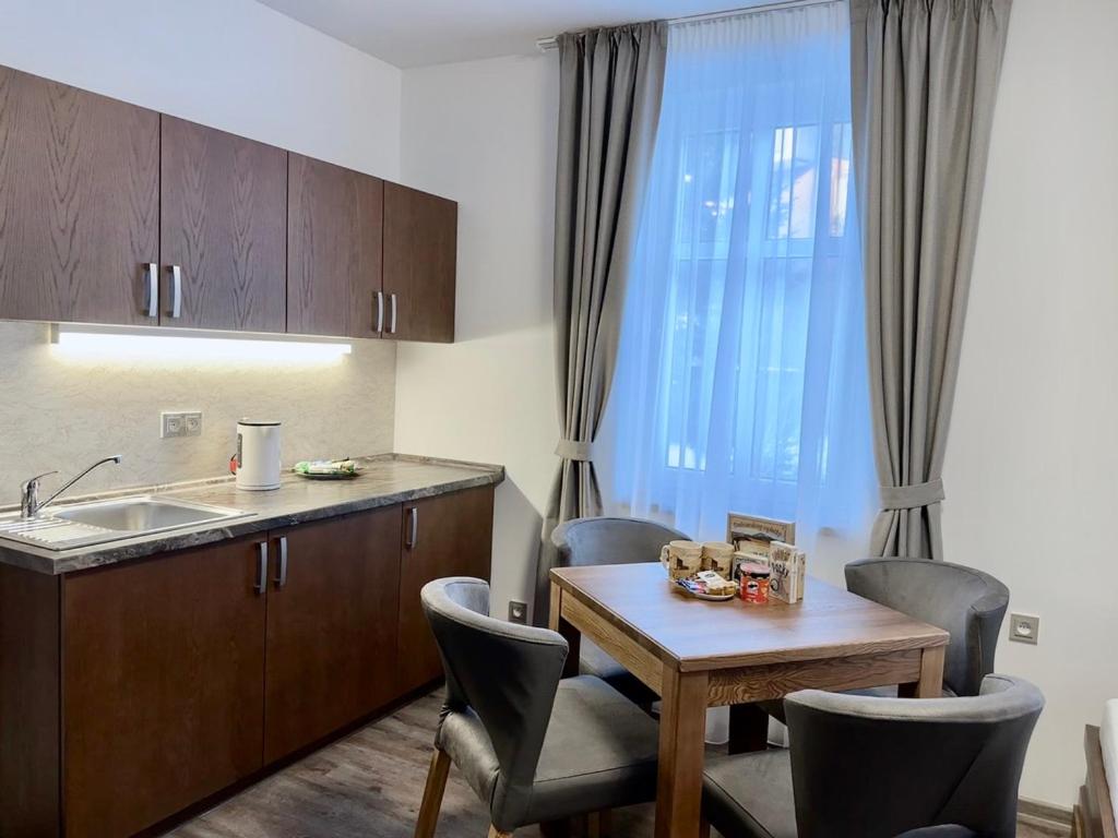 SYNEK Pension - Resim 39