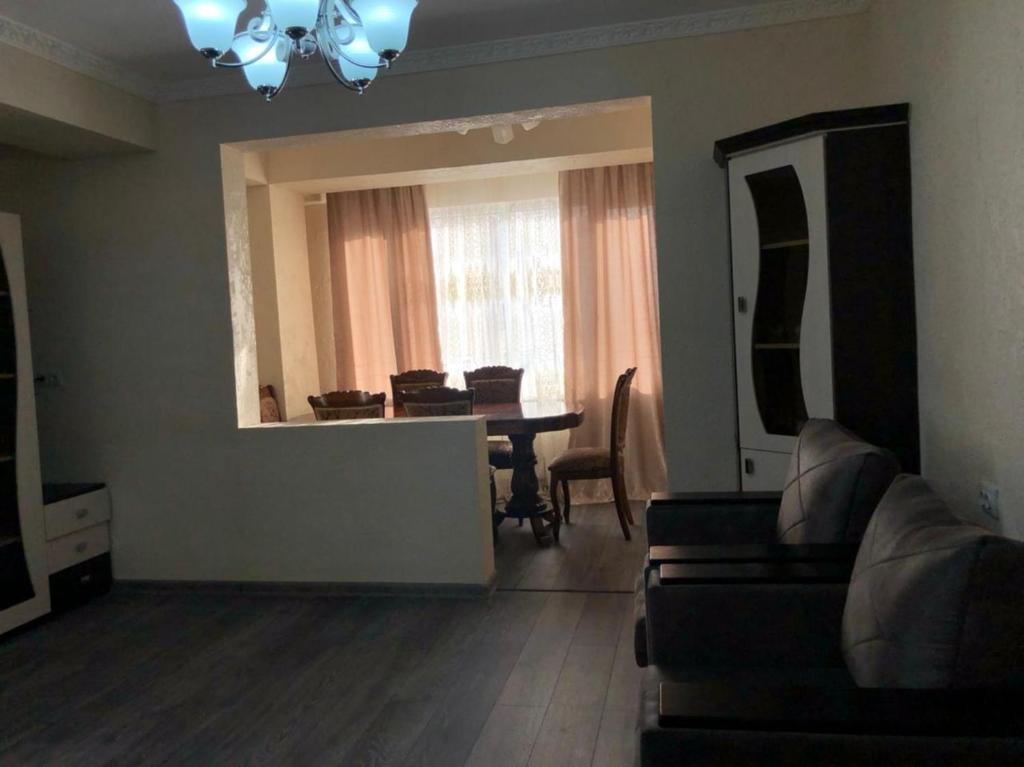 Apartament in Erevan, Yerevan (updated prices 2024)