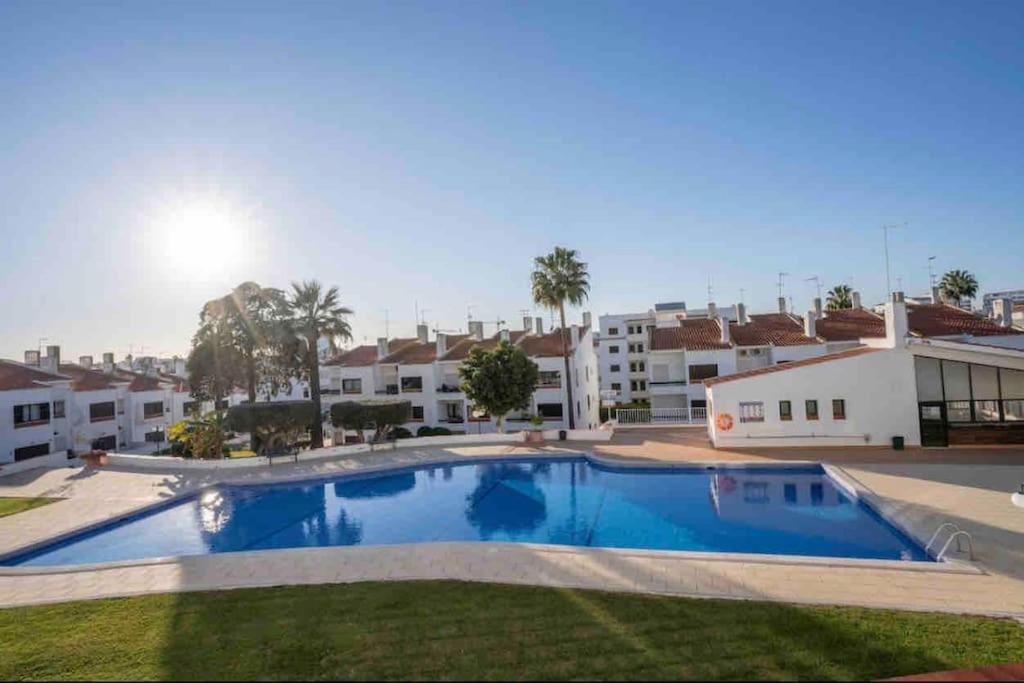 Perfect apartment with pool, Albufeira (updated prices 2024)