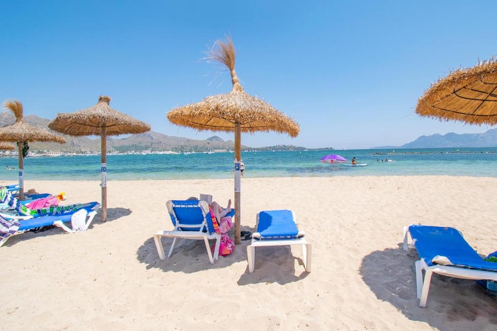 Pláž pri apartmánovom hoteli alebo v blízkosti