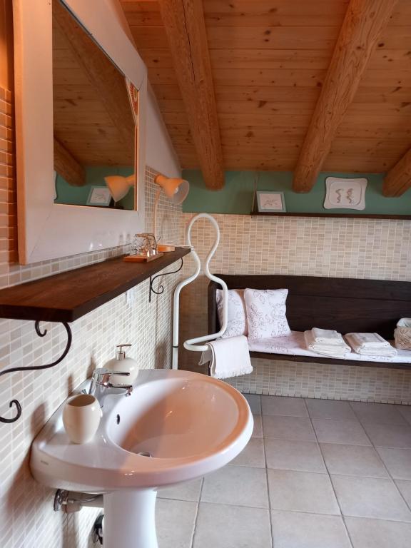 Koupelna v ubytování Agriturismo Borghetto la radice