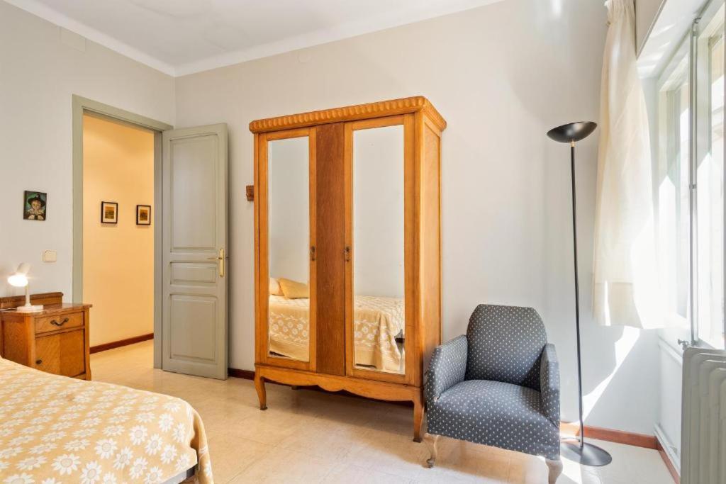 Posteľ alebo postele v izbe v ubytovaní Figueres Old town apartment