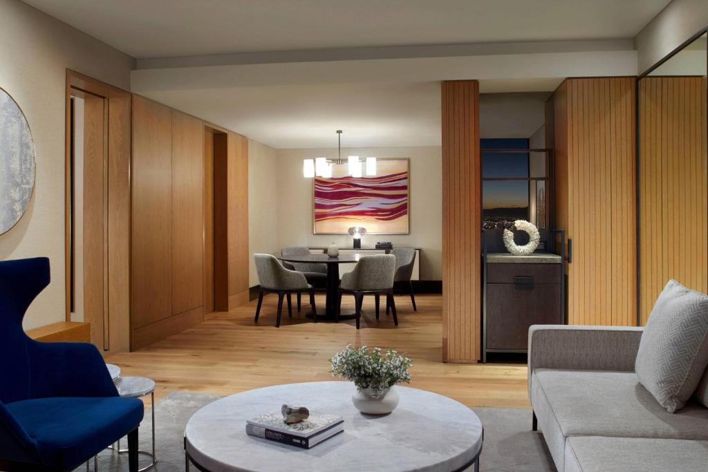 Posezení v ubytování The Ritz-Carlton, Perth