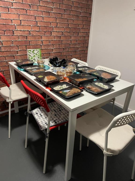 Jídlo v hostelu nebo okolí