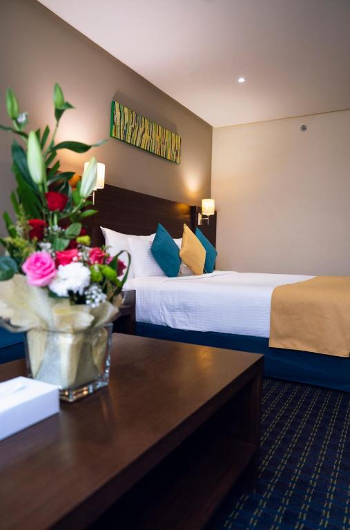 Best Western Premier Muscat - Business King Suite With City View - Smoking