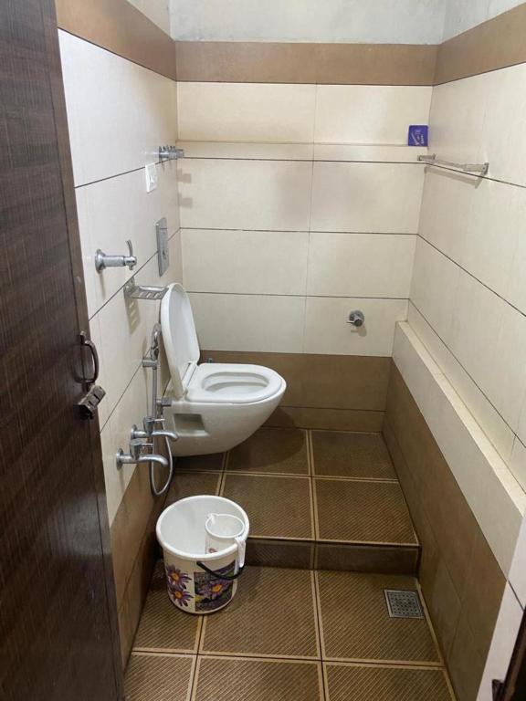 Redbell Suites Calicut - Quarto Duplo Padrão Com Ventilador