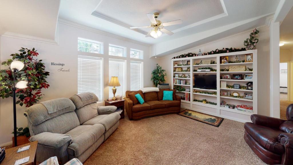 Istumisnurk majutusasutuses Jayhawk Cottage With High Speed Wifi