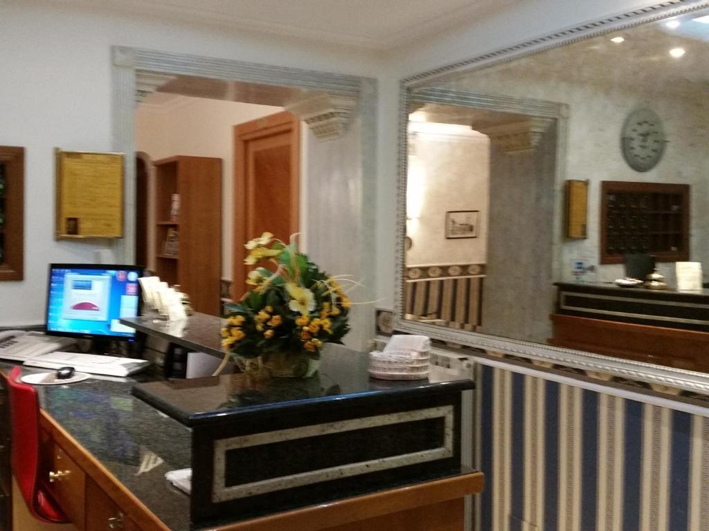 TV a/nebo společenská místnost v ubytování Hotel Teti