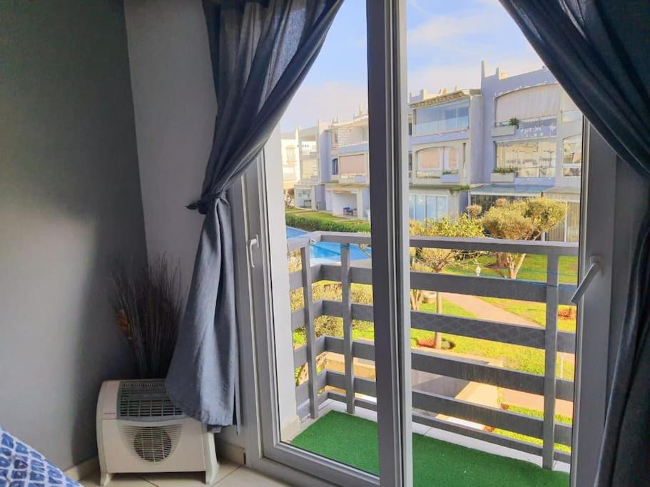Balcon ou terrasse dans l'établissement Melrose Beach - Apartment with a beach view