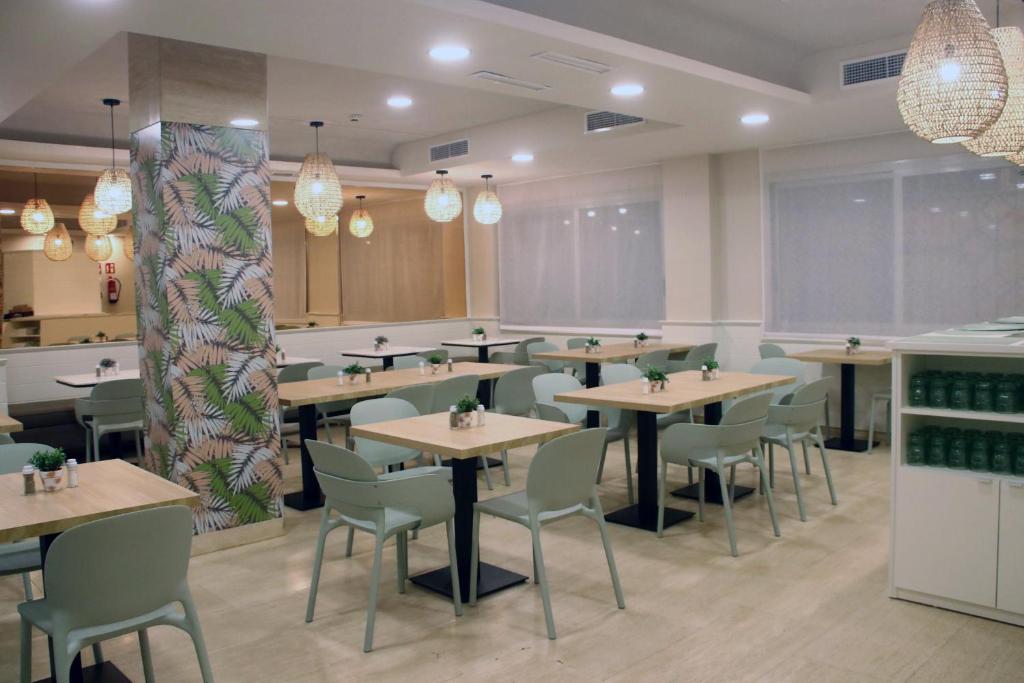 Restaurace v ubytování Hotel Miramar