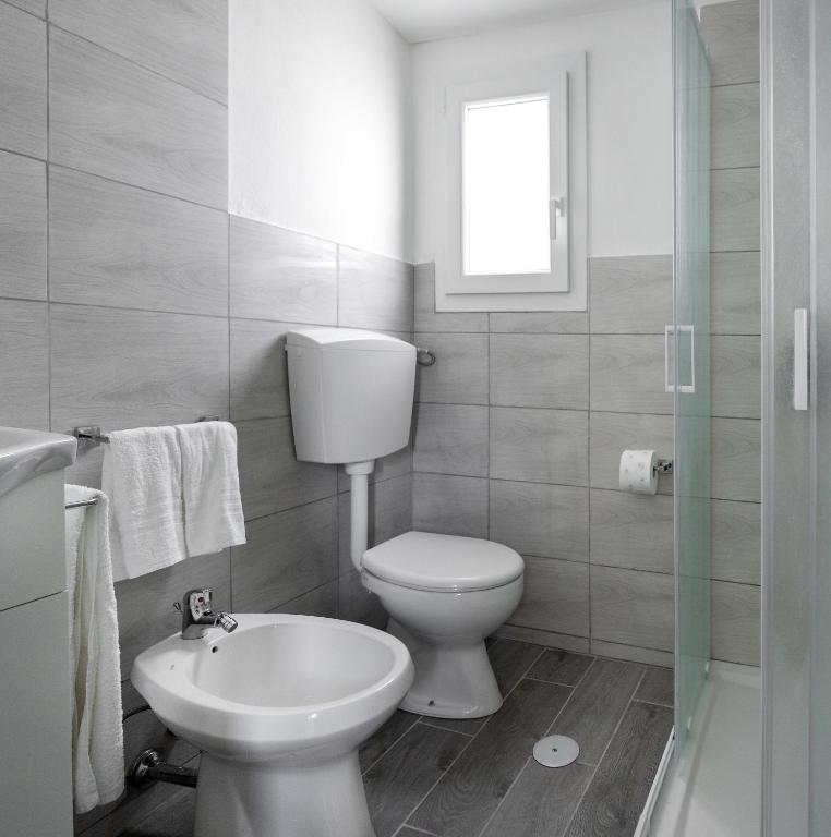 Villaggio Camping Poseidon - Bungalows & Rooms with Sea View in Nature - Camera Quadrupla Con Vista Mare