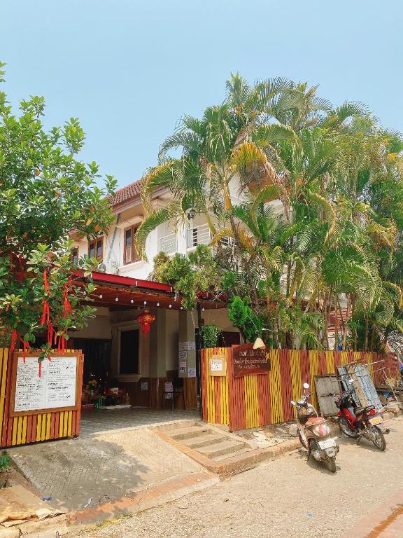 ルアンパバーンにあるLuang Prabang Hostelのギャラリーの写真