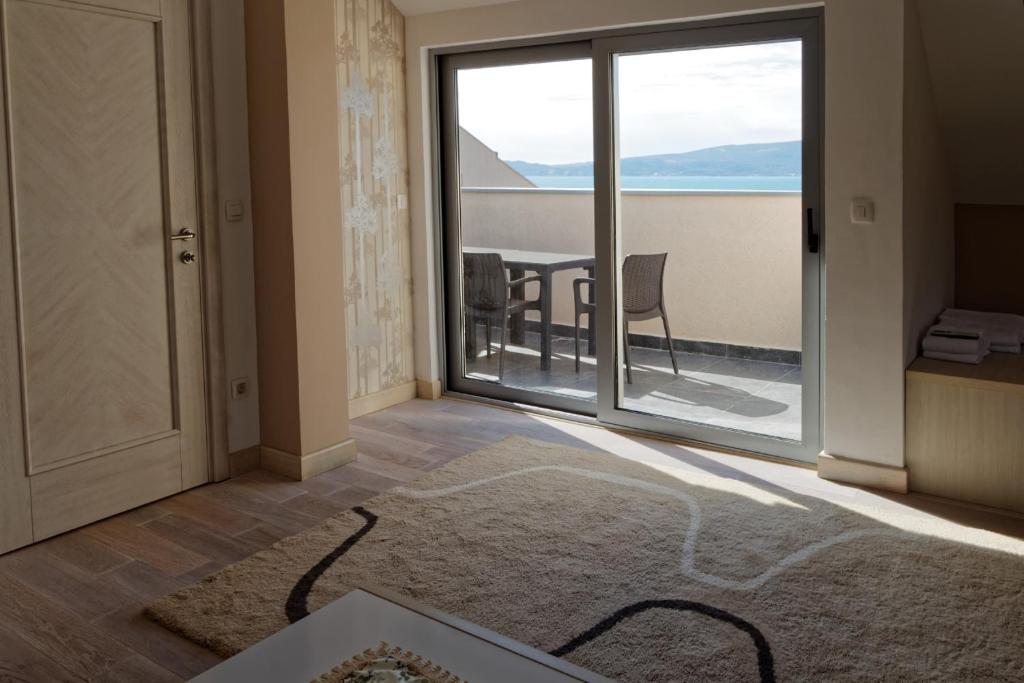 Apartments Villa Jelena - 海景复式三卧室公寓 - 带阳台