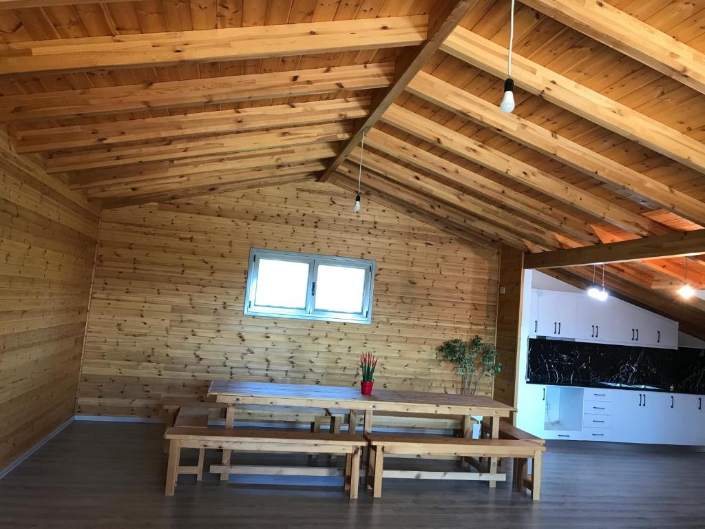 Wooden Guest House - Imazhi 3