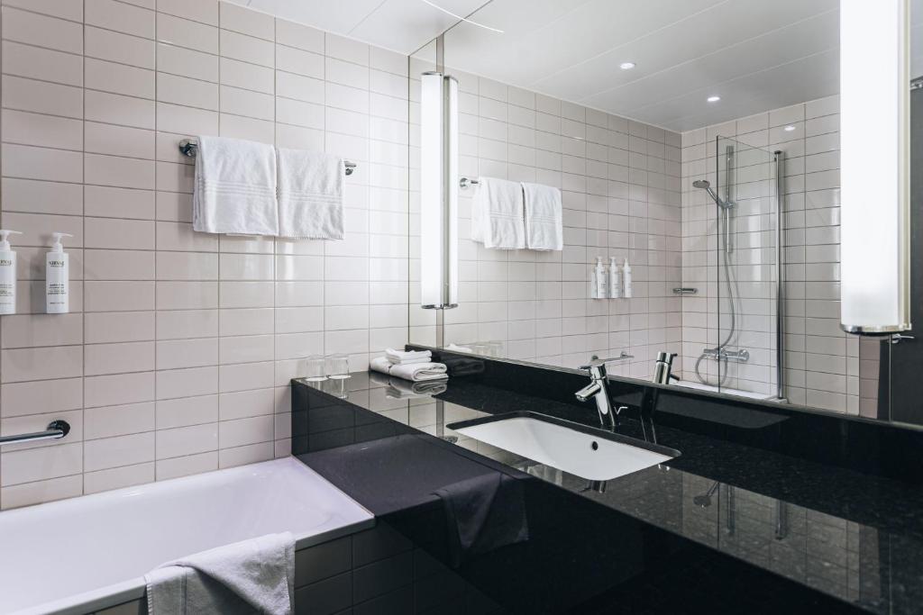 Courtyard by Marriott Stockholm Kungsholmen - Resim 30