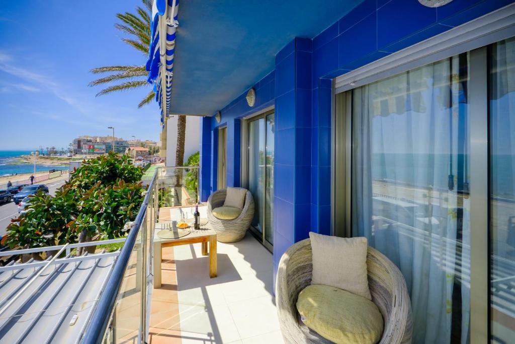 AM beach apartment