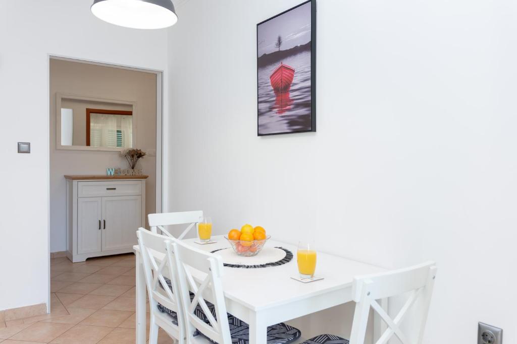 Kuchyňa alebo kuchynka v ubytovaní Blue Mile Apartman Split