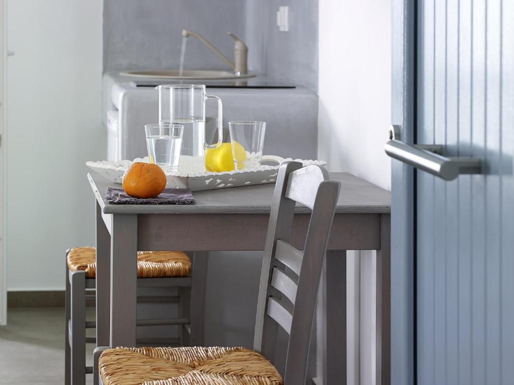 Garifalakis Comfort Rooms - 2