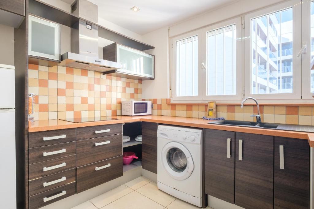 Ático Ancla Penthouse Levante Beach, Benidorm – Precios 2023 ...