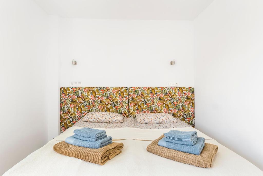 Postel nebo postele na pokoji v ubytování Beach apartment Big terrace Playa las Americas