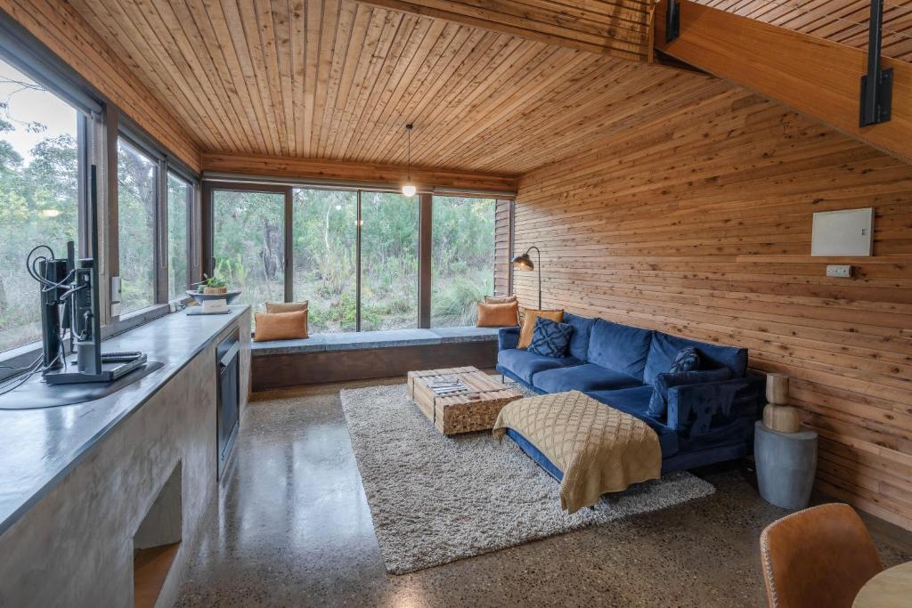 Posezení v ubytování DULC Cabins