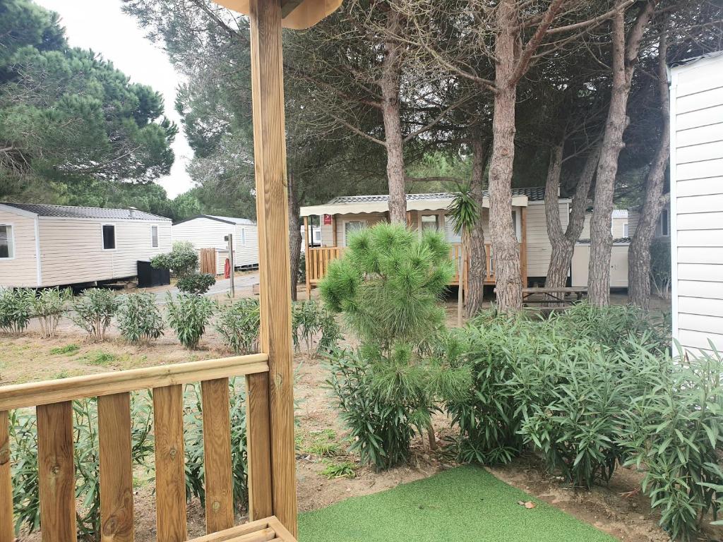 Vonkajšia záhrada v ubytovaní Mar Estang LUXURY Eden 45m2